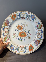 A pair of large Chinese famille rose 'Madame de Pompadour' dishes, Qianlong, ca. 1745
