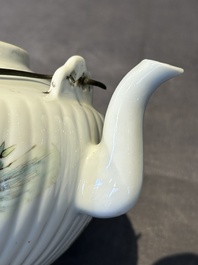 A Chinese famille rose ink set and a teapot, Tongzhi mark, 19th C.