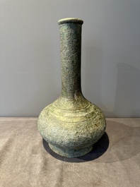 An unusual Chinese archaic bronze arrow vase, 'touhu 投壺', Han
