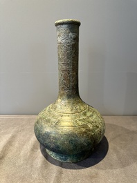 An unusual Chinese archaic bronze arrow vase, 'touhu 投壺', Han