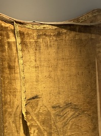 A pair of Chinese gold-thread-embroidered silk 'antiquities' folding screens, 19th C.
