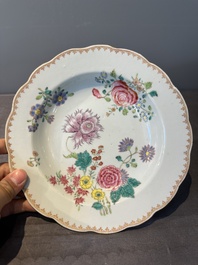 Eleven Chinese famille rose plates and dishes with fine floral design, Qianlong