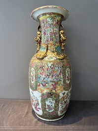 A large Chinese Canton famille rose vase with narrative design, 19th C.