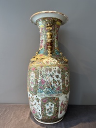 A large Chinese Canton famille rose vase with narrative design, 19th C.
