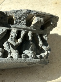 Three Gandhara grey schist frieze fragments with narrative design, 1/5th C.