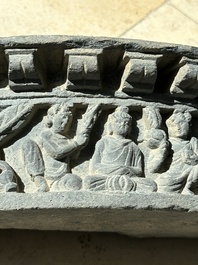 Three Gandhara grey schist frieze fragments with narrative design, 1/5th C.