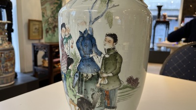 Seven Chinese famille rose vases, 19/20th C.