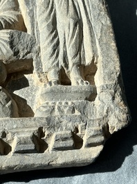 Four Gandhara grey schist fragments with Buddha and Bodhisattva, 1st/3rd C.