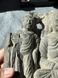 Four Gandhara grey schist fragments with Buddha and Bodhisattva, 1st/3rd C.