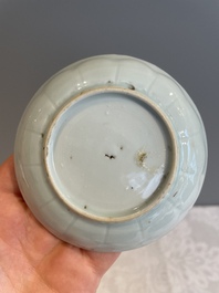 A varied collection of 34 pieces of Chinese porcelain, Kangxi and later