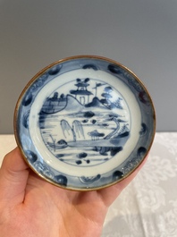 A varied collection of 34 pieces of Chinese porcelain, Kangxi and later