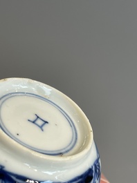 A varied collection of 34 pieces of Chinese porcelain, Kangxi and later
