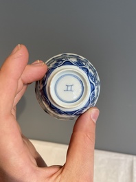 A varied collection of 34 pieces of Chinese porcelain, Kangxi and later