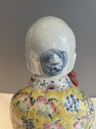 Three Chinese famille rose figures of star gods, seal marks, 19/20th C.