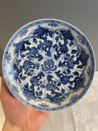 A varied collection of 34 pieces of Chinese porcelain, Kangxi and later