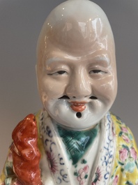 Three Chinese famille rose figures of star gods, seal marks, 19/20th C.