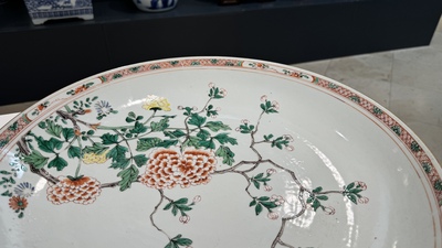A Chinese famille verte dish with floral design, Kangxi