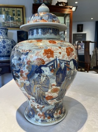A pair of fine Chinese Imari-style vases and covers with narrative design, Kangxi