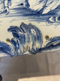 A rare blue and white Dutch Delft jewellery casket and cover, 18th C.