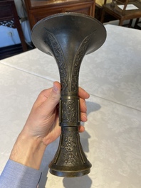 A fine and rare Chinese bronze vase with floral design in the style of Hu Wenming 胡文明, 'gu 觚', Ming