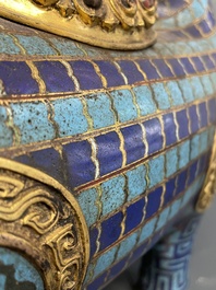 A pair of extremely rare Chinese ram-shaped cloisonn&eacute; candelabra, 18/19th C.