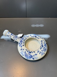 A Chinese porcelain spittoon, two walking stick knobs, five knife handles, Kangxi/Qianlong
