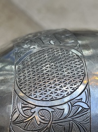 A fine Vietnamese silver bowl and saucer, Lei 雷 mark, 19th C.