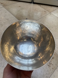 A fine Vietnamese silver bowl and saucer, Lei 雷 mark, 19th C.