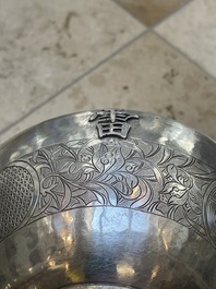 A fine Vietnamese silver bowl and saucer, Lei 雷 mark, 19th C.