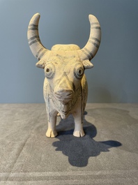 A varied collection of four terracotta animal sculptures and two bowls, Indus Valley, Iran, Pakistan and Afghanistan, 29th/3rd C. B.C.