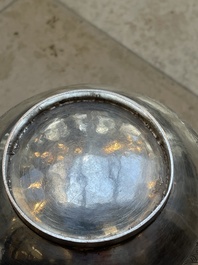 A fine Vietnamese silver bowl and saucer, Lei 雷 mark, 19th C.