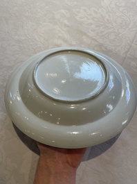A pair of unusual and fine Chinese Canton famille rose deep dishes, 19th C.