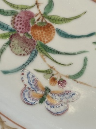 A pair of Chinese Canton famille rose armorial dishes with the arms of Moffat for the English market, 19th C.