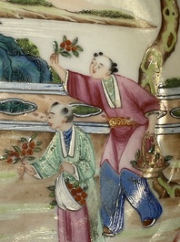A pair of unusual and fine Chinese Canton famille rose deep dishes, 19th C.