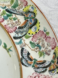 A pair of Chinese Canton famille rose armorial dishes with the arms of Moffat for the English market, 19th C.