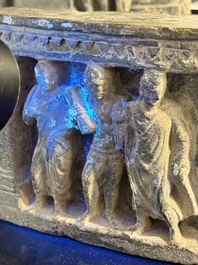 Three Gandhara grey schist frieze fragments with narrative design, 1/5th C.