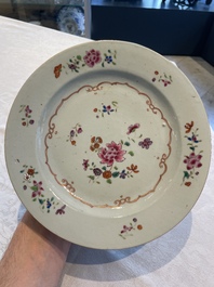 A collection of 22 Chinese famille rose and Imari-style plates, 18th C.