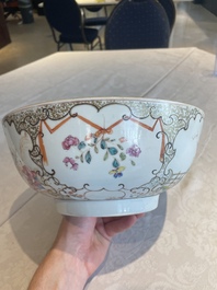 A Chinese famille rose 'mandarin subject' bowl, Qianlong