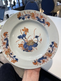 A collection of eleven Chinese Imari-style plates with floral design, 18th C.