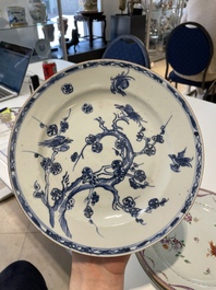 A varied collection of thirteen Chinese blue and white, Imari-style, famille rose and famille verte plates, Kangxi/Qianlong
