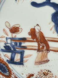 A pair of Chinese Imari-style plates, a plate and a pair of saucers, Kangxi/Yongzheng