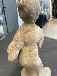 Five various Chinese terracotta figures, Northern Wei/Sui/Ming