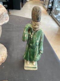 Five various Chinese terracotta figures, Northern Wei/Sui/Ming
