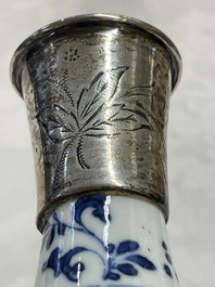 Four Chinese blue and white vases and a stem cup, Kangxi and later