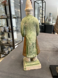 Five various Chinese terracotta figures, Northern Wei/Sui/Ming
