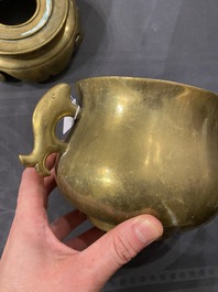 Six various Chinese bronze censers, 19/20th C.