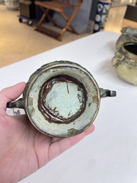 Six various Chinese bronze censers, 19/20th C.