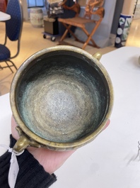 Six various Chinese bronze censers, 19/20th C.