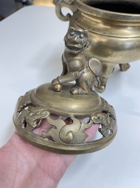Six various Chinese bronze censers, 19/20th C.