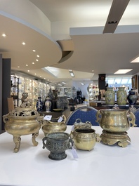 Six various Chinese bronze censers, 19/20th C.